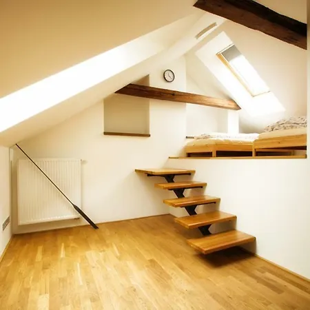Apartman Zeleny Dvur Apartman *