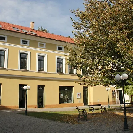 Apartman Zeleny Dvur * Kladno